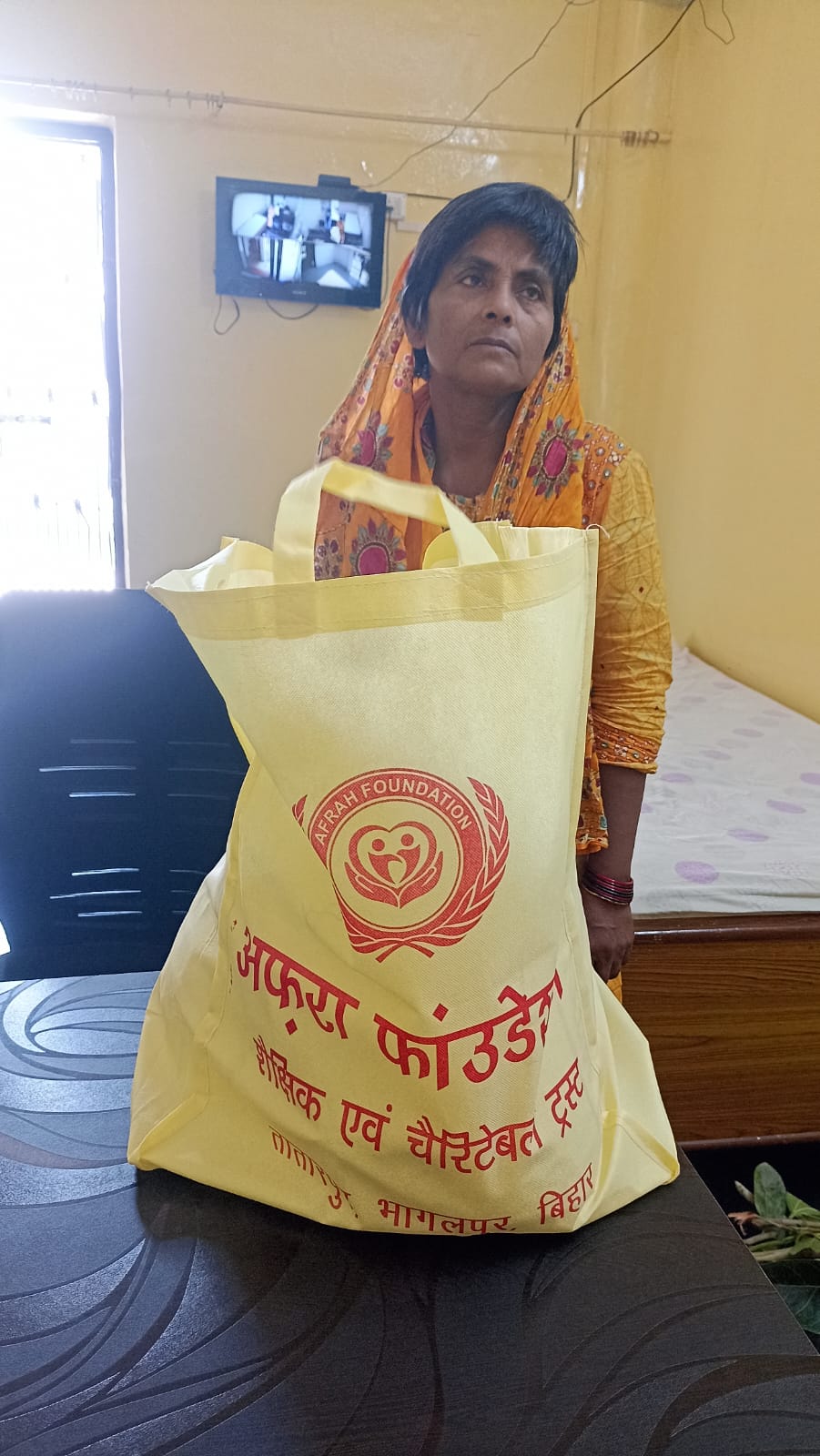 Food package distribution